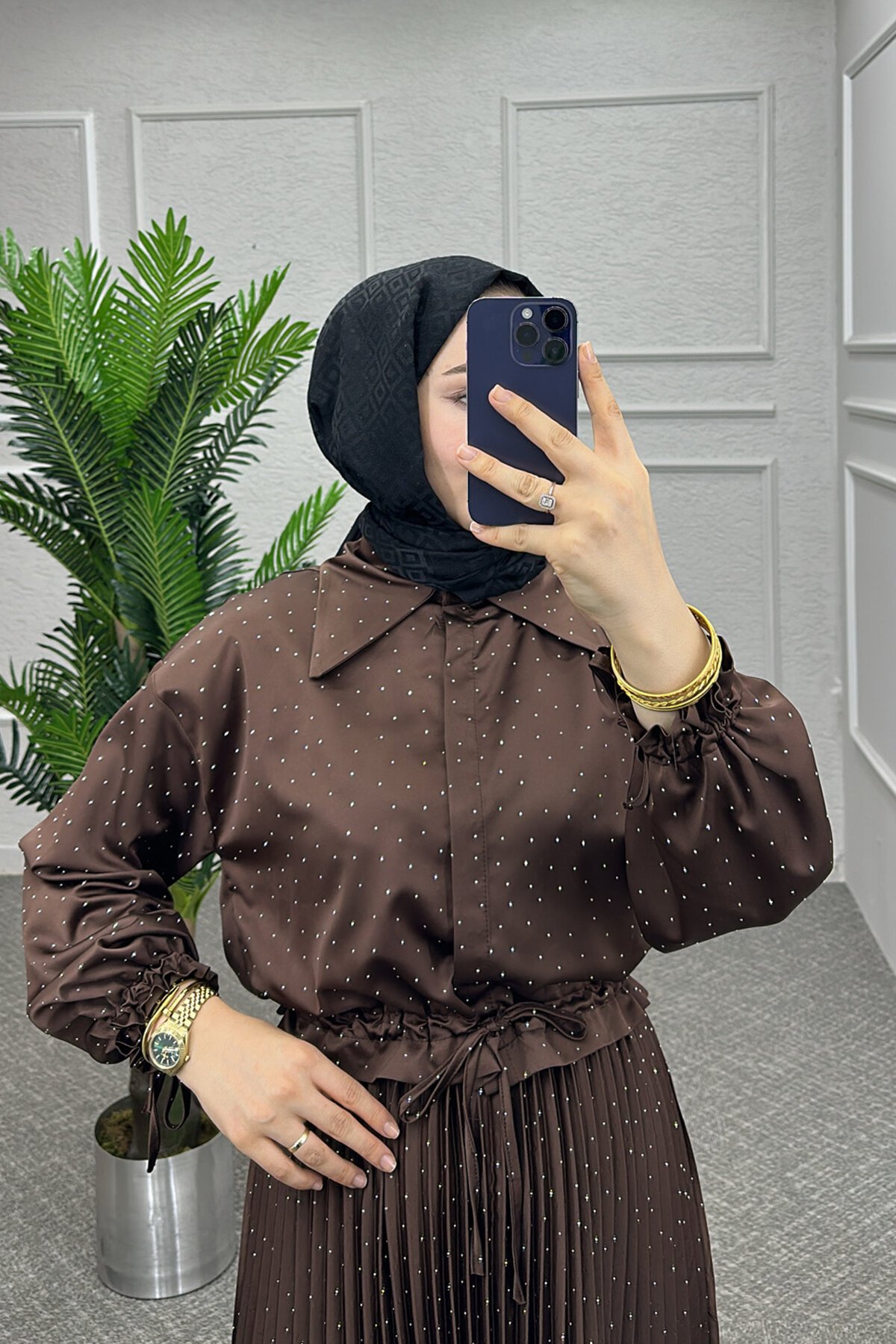 Kahve Yıldız Saten Etekli Takım