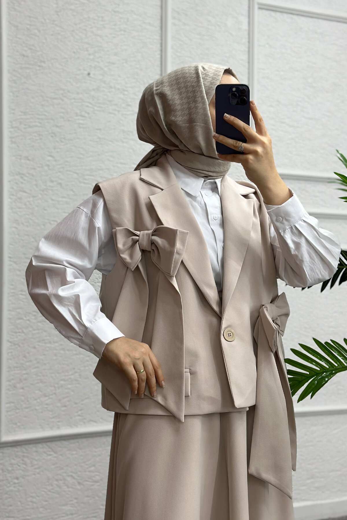 Krem Fiyonk Etekli Takım