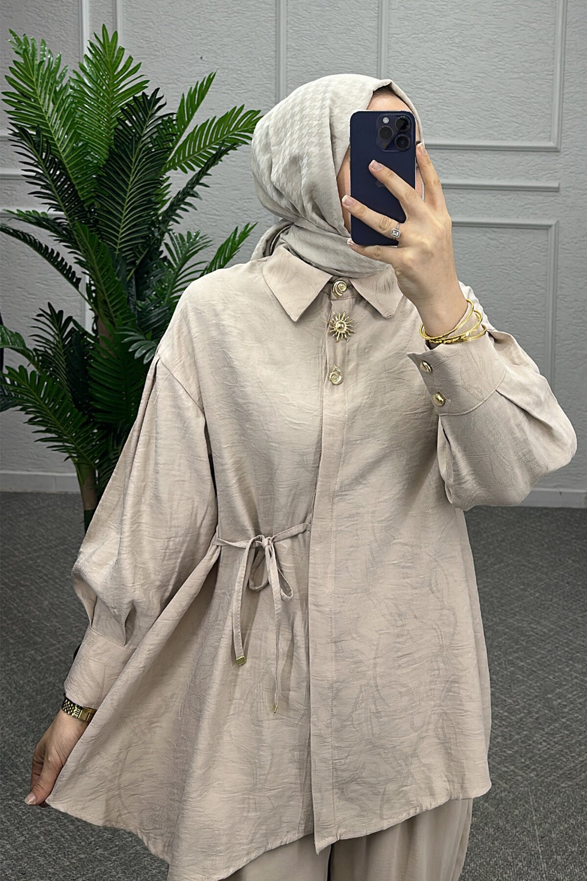 Krem İnem Pantolonlu Takım