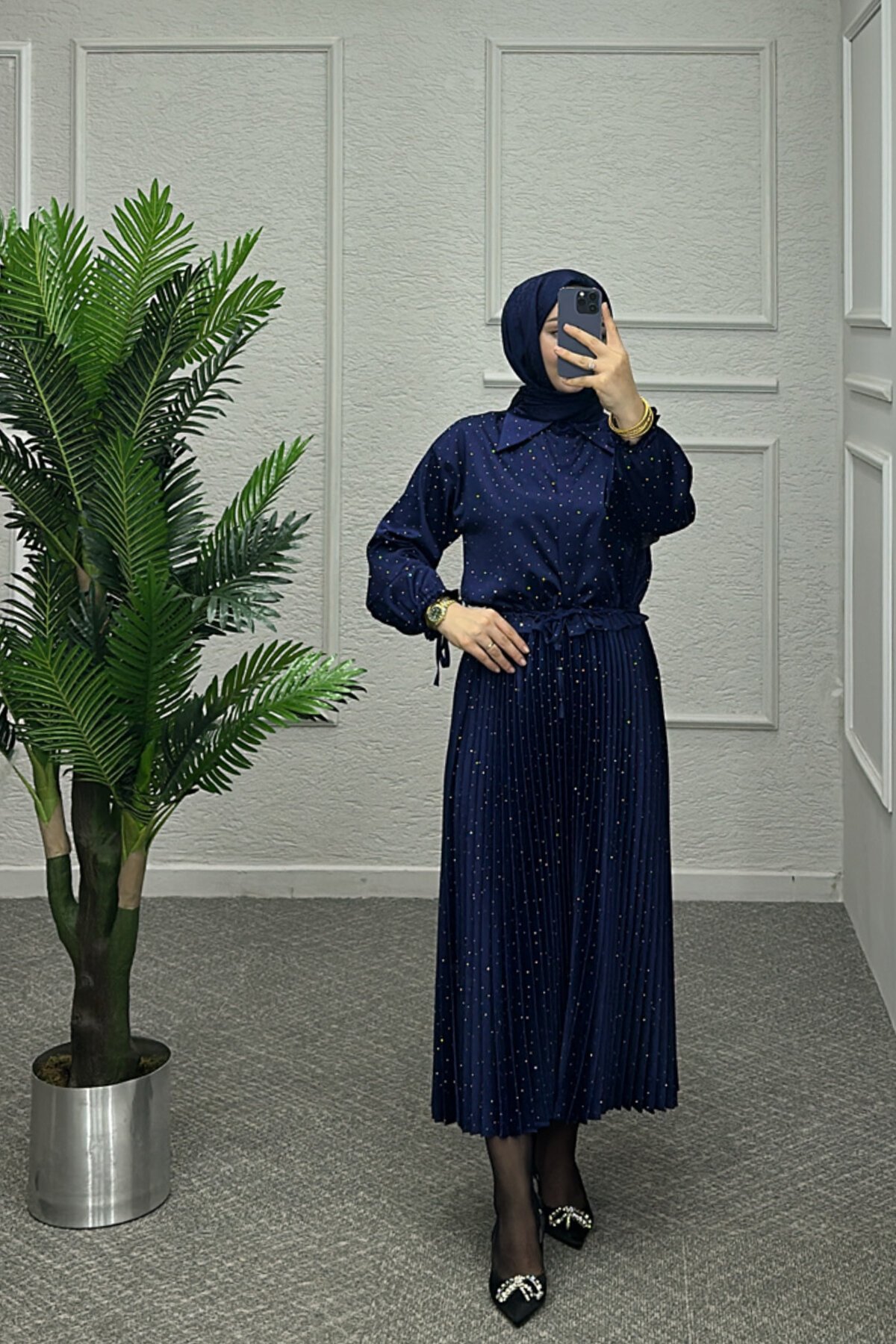 Lacivert Yıldız Saten Etekli Takım