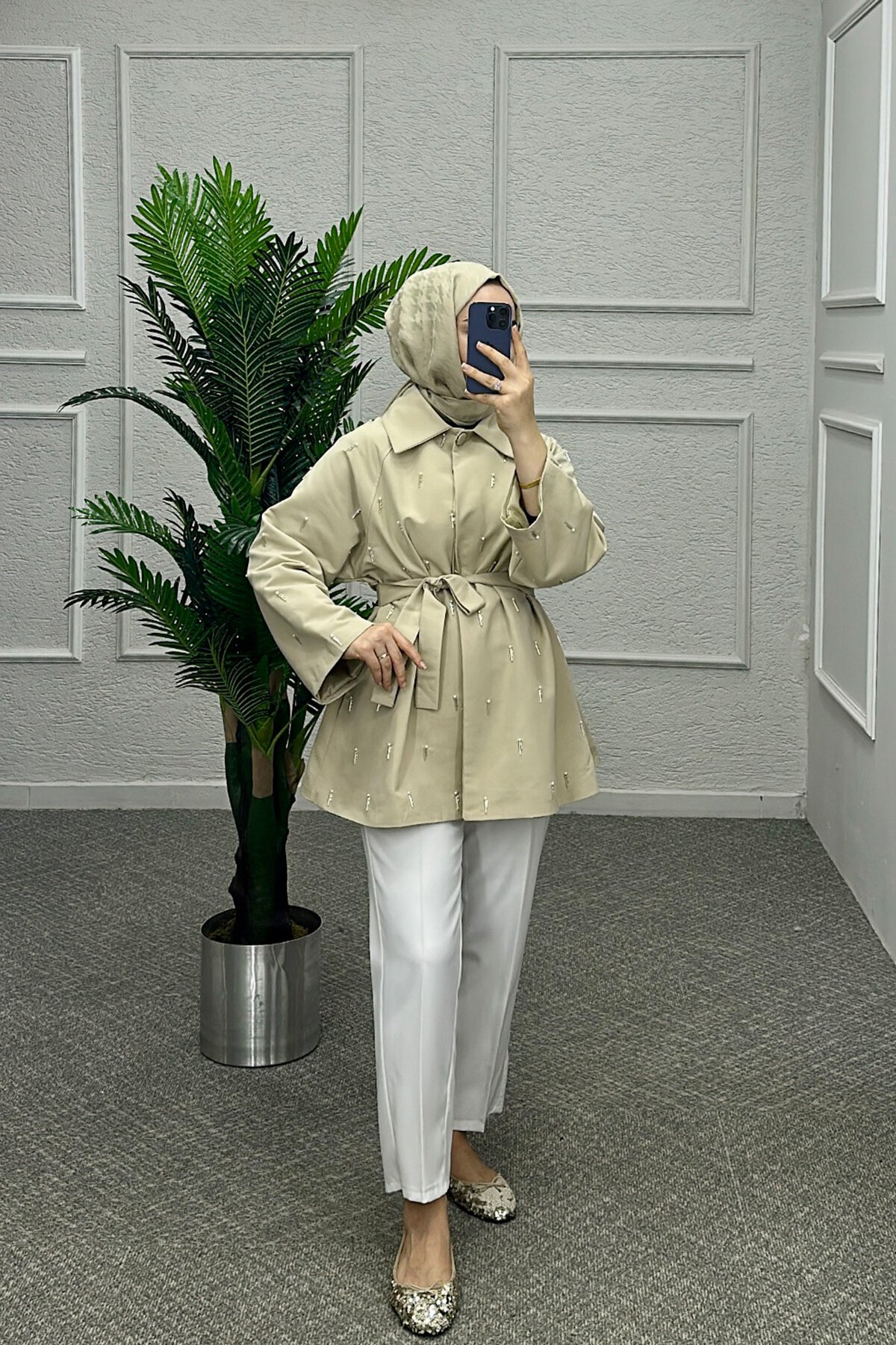 Muadil Krem Rengi Trenç